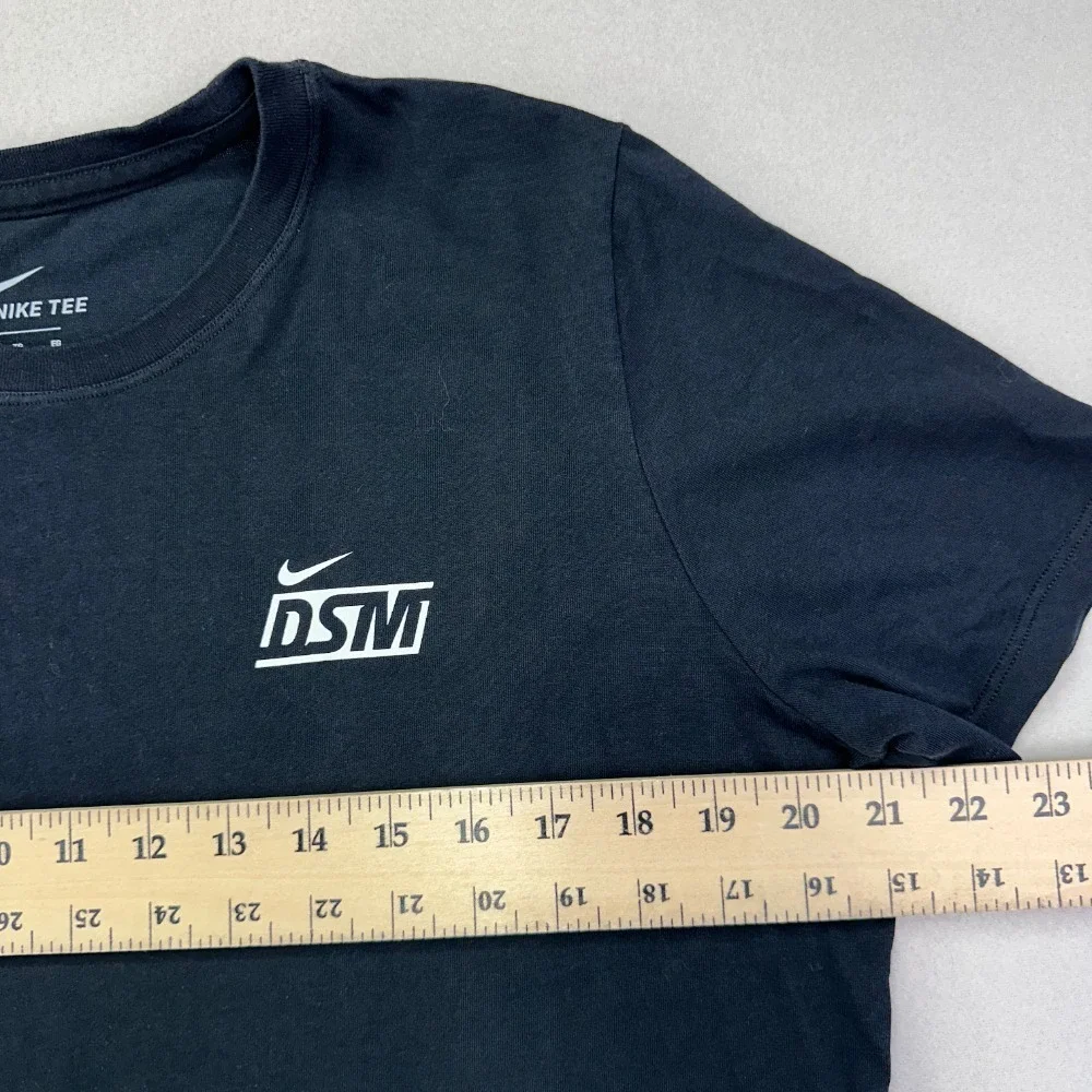 Nikelab x‎ DSM T-Shirt size XL CREATE THE FUTURE Graphic Tee Dover Street Market
